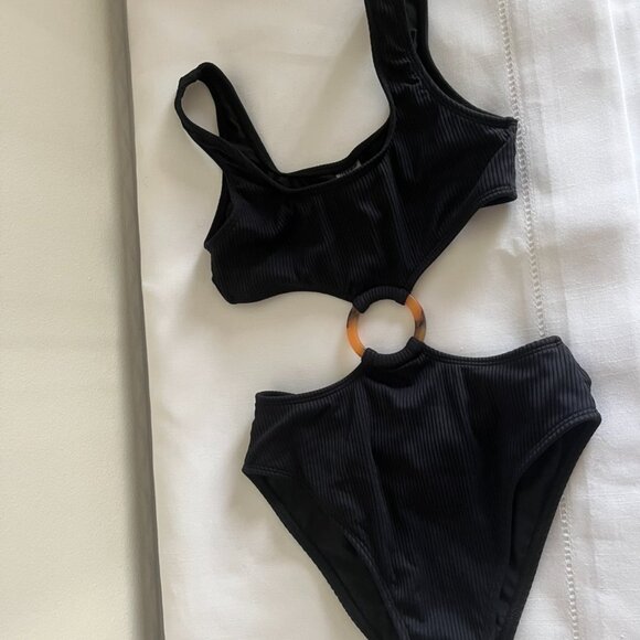 Montce Crochet Ky One-Piece in Black Crochet Size Small - Picture 2 of 4
